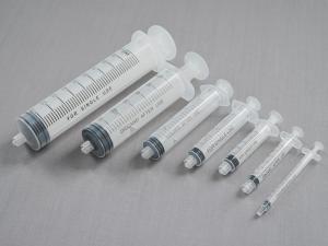 Push-type syringe